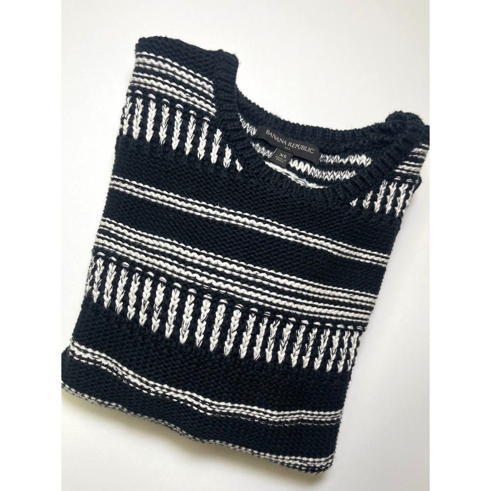 Banana Republic Black White Striped Knit Sweater Crew Neck Professional XS 0373